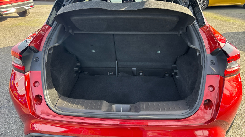 Nissan Juke 1.0 DiG-T 114 Tekna+ 5dr Petrol Hatchback